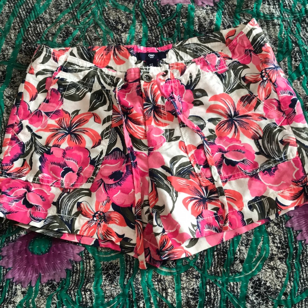 Gap size 0 linen shorts